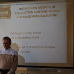 Profesor Leszek Kozioł podczas wystąpienia