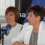 Dziekan dr Jolanta Stanienda i wicekanclerz mgr Renata Mielak