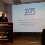 Mgr Marek Solarz z ZUS podczas prezentacji systemu emerytalnego