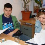 Dwoje studentów z Chorwacji podczas zajęć