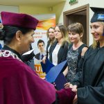 Kanclerz wręcza nagrody najlepszym studentom