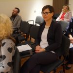 Uczestnicy konferencji, na pierwszym planie dr Barbara Klasińska