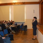 Aula, Kanclerz Zofia mówi do zebranych osób