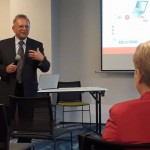 Prof. dr hab. Leszek Kozioł podczas prowadzenia panelu